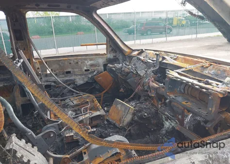 2004 GMC Sierra 2500Hd Slt из США, поврежденный, VIN 1GTHK29U54E328795